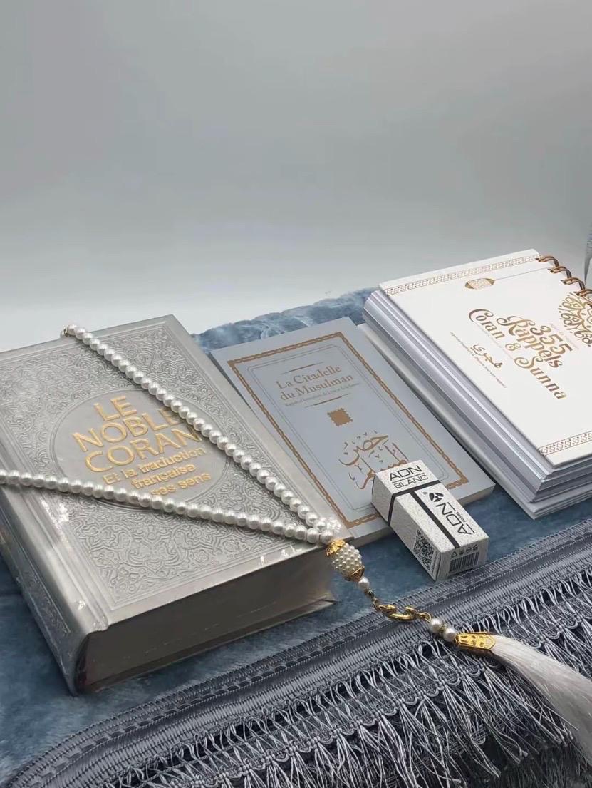 Coffret cadeau musulman personnalisé – Coran , tapis de prière personnalisé, tasbih – Cadeau islamique Eid, mariage, ramadan, conversion